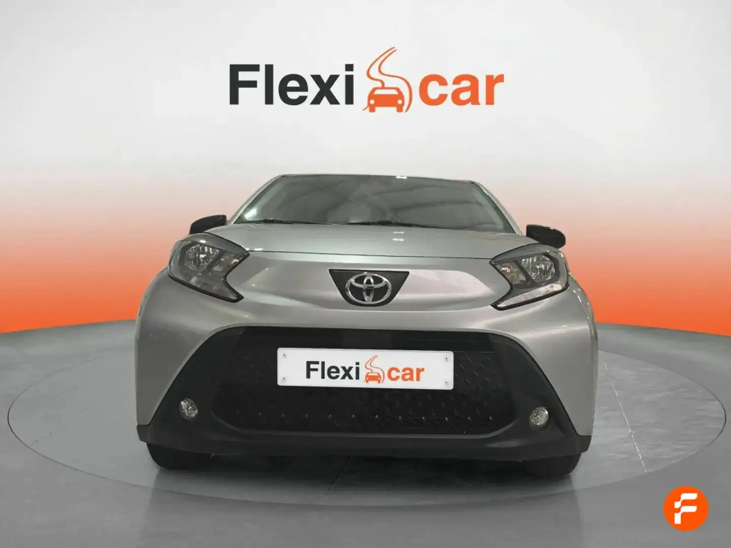 Toyota Aygo 1.0 VVT-I 72CV Chic Сірий - 2