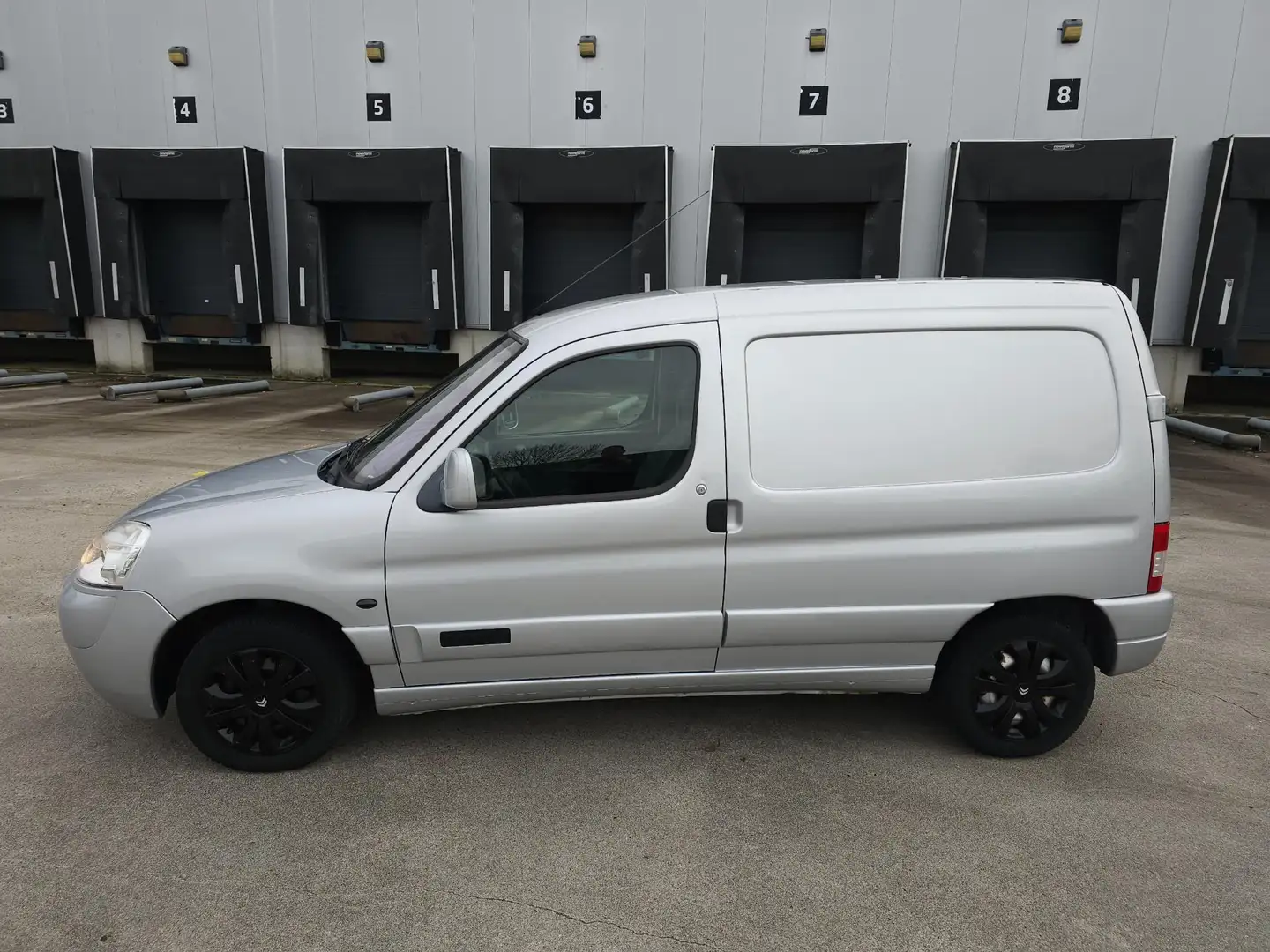 Citroen Berlingo 1.6 HDI 600 First / Airco / Schuifdeur / Cr. contr Zilver - 2