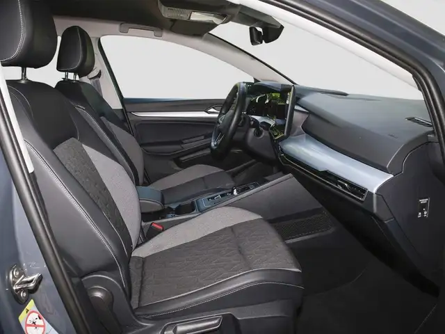 Volkswagen Golf view 9