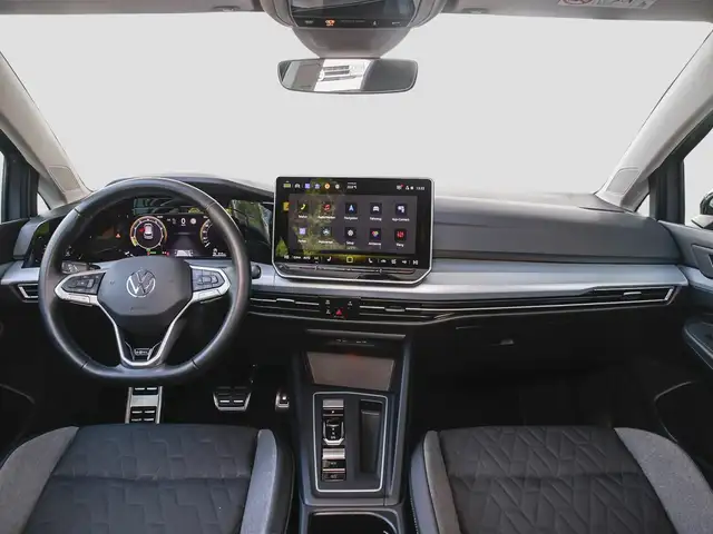 Volkswagen Golf view 13