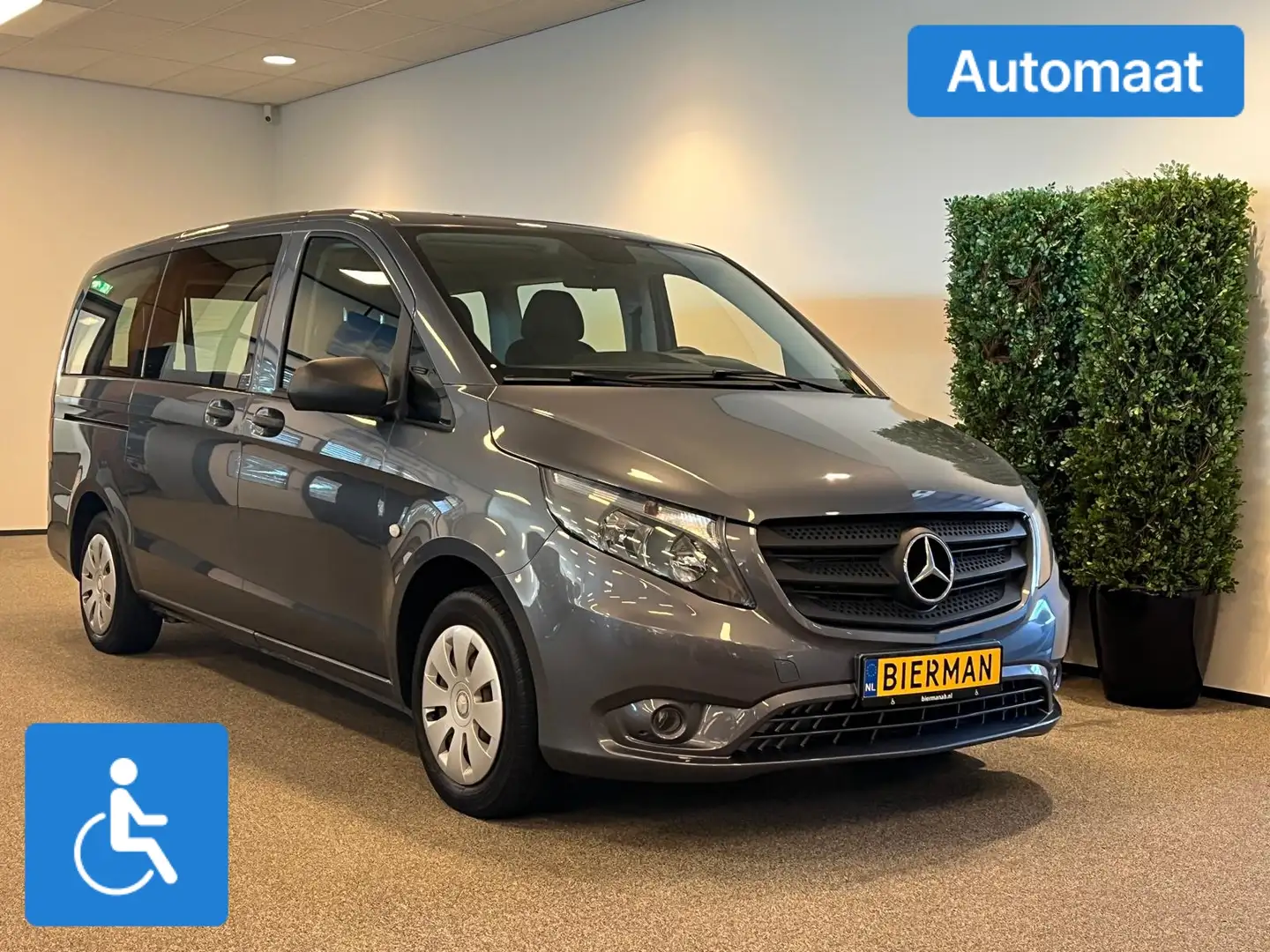 Mercedes-Benz Vito L2H1 Rolstoelbus Automaat Zelfrijder Gris - 1