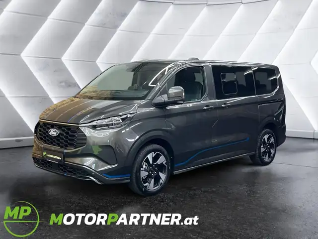 Ford Tourneo Custom L1 Sport | PHEV | Bus 8-Sitze | Sofort verfügbar