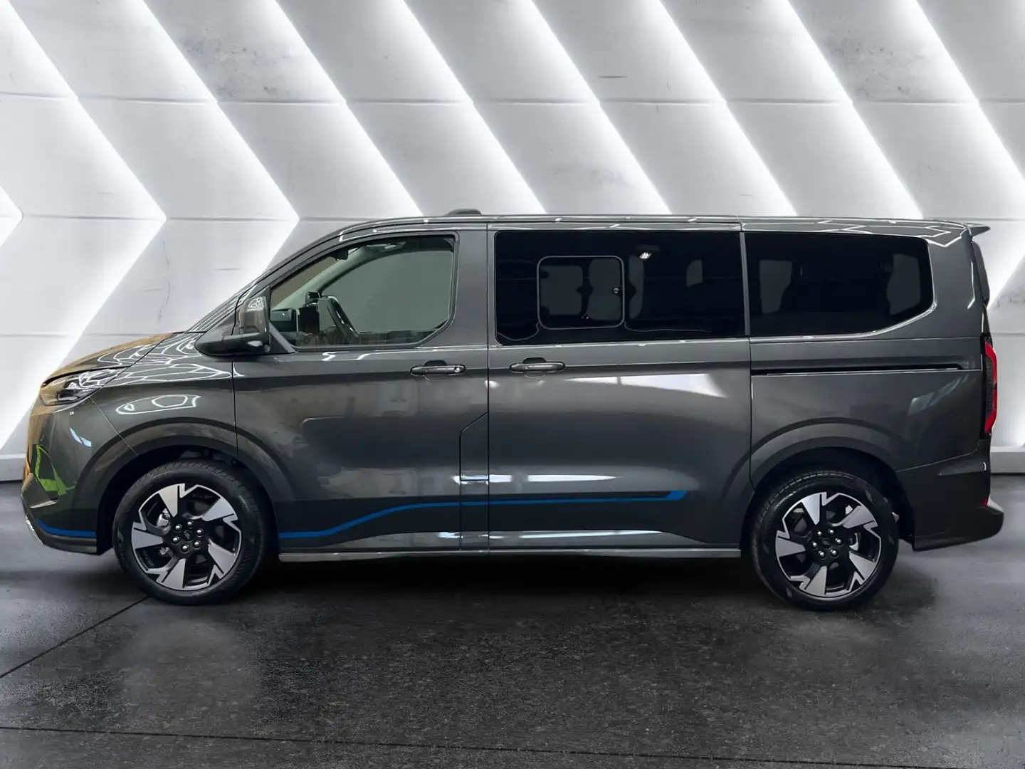 Ford Tourneo Custom L1 Sport | PHEV | Bus 8-Sitze | Sofort verfügbar Grau - 2