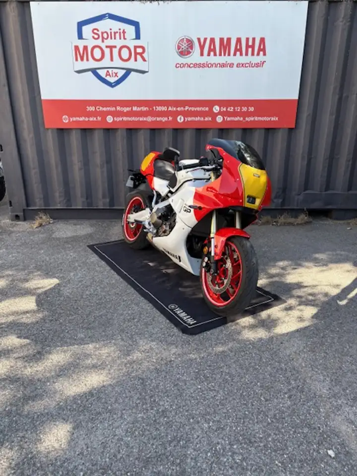 Yamaha XSR 900