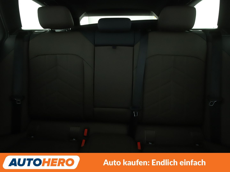 BMW 520 520d xDrive M Sport Aut.*NAVI*LED*HUD*PANO*H&K* — photo 15