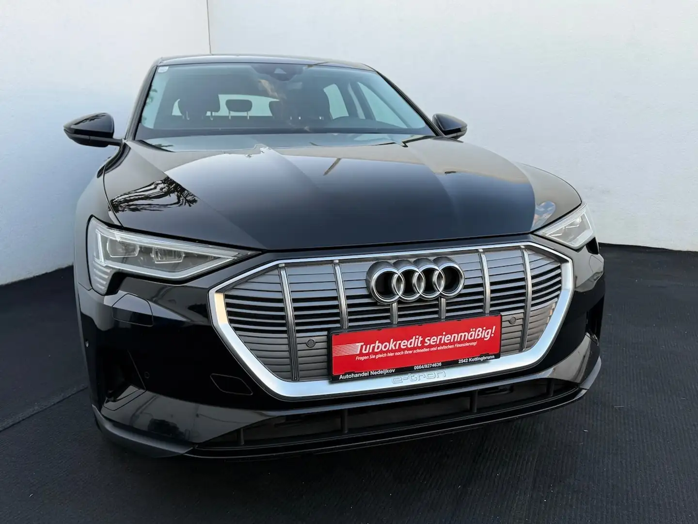 Audi e-tron e-tron 50 quattro 71kWh Business //1.BESITZ// Schwarz - 2