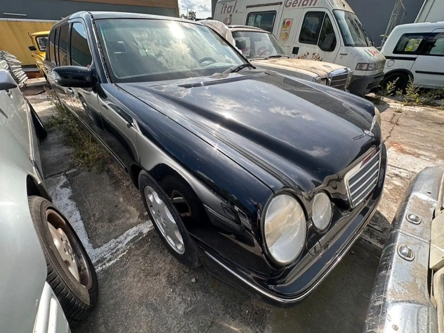 Mercedes-Benz E 280 Original BINZ Stretchlimousine Schwarz - 1