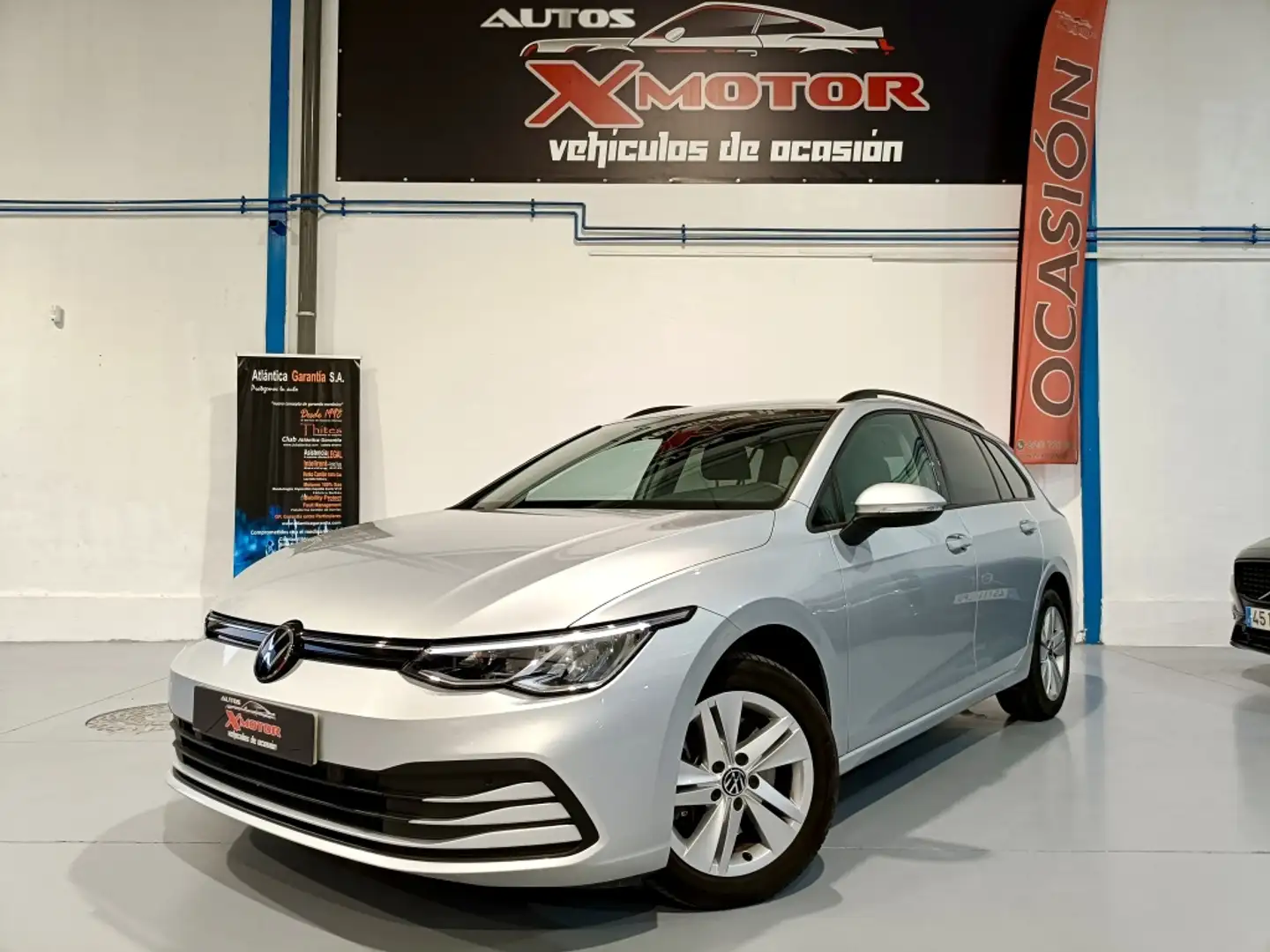 Volkswagen Golf Variant 2.0TDI 85kW Life DSG Gris - 2