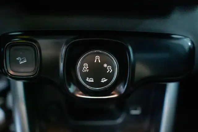 Citroen C3 Aircross view 10