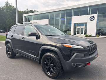 Trailhawk Leather Plus