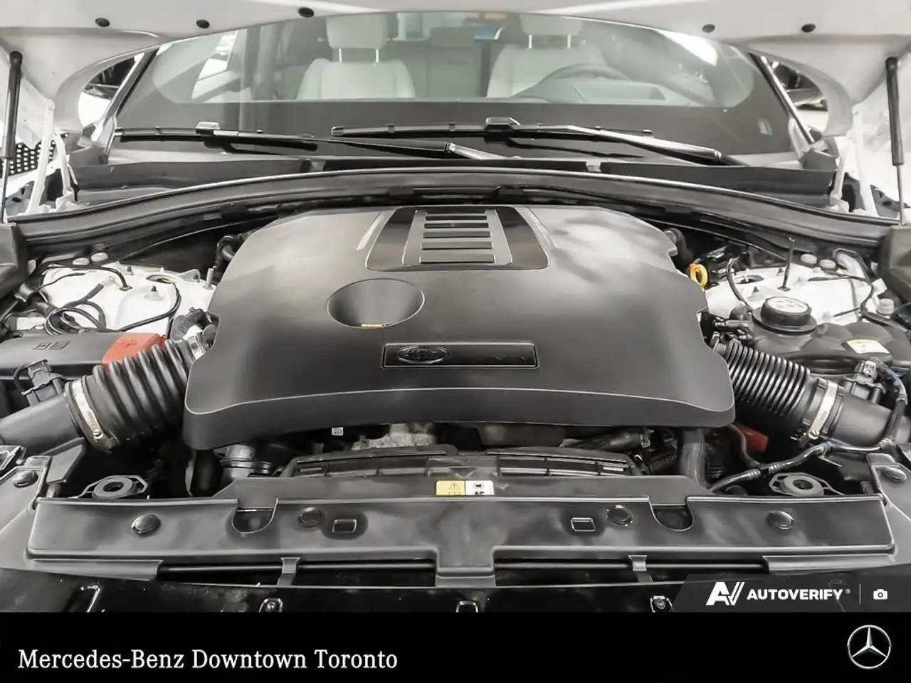 Land Rover Range Rover Velar снимка Land Rover Range Rover Velar