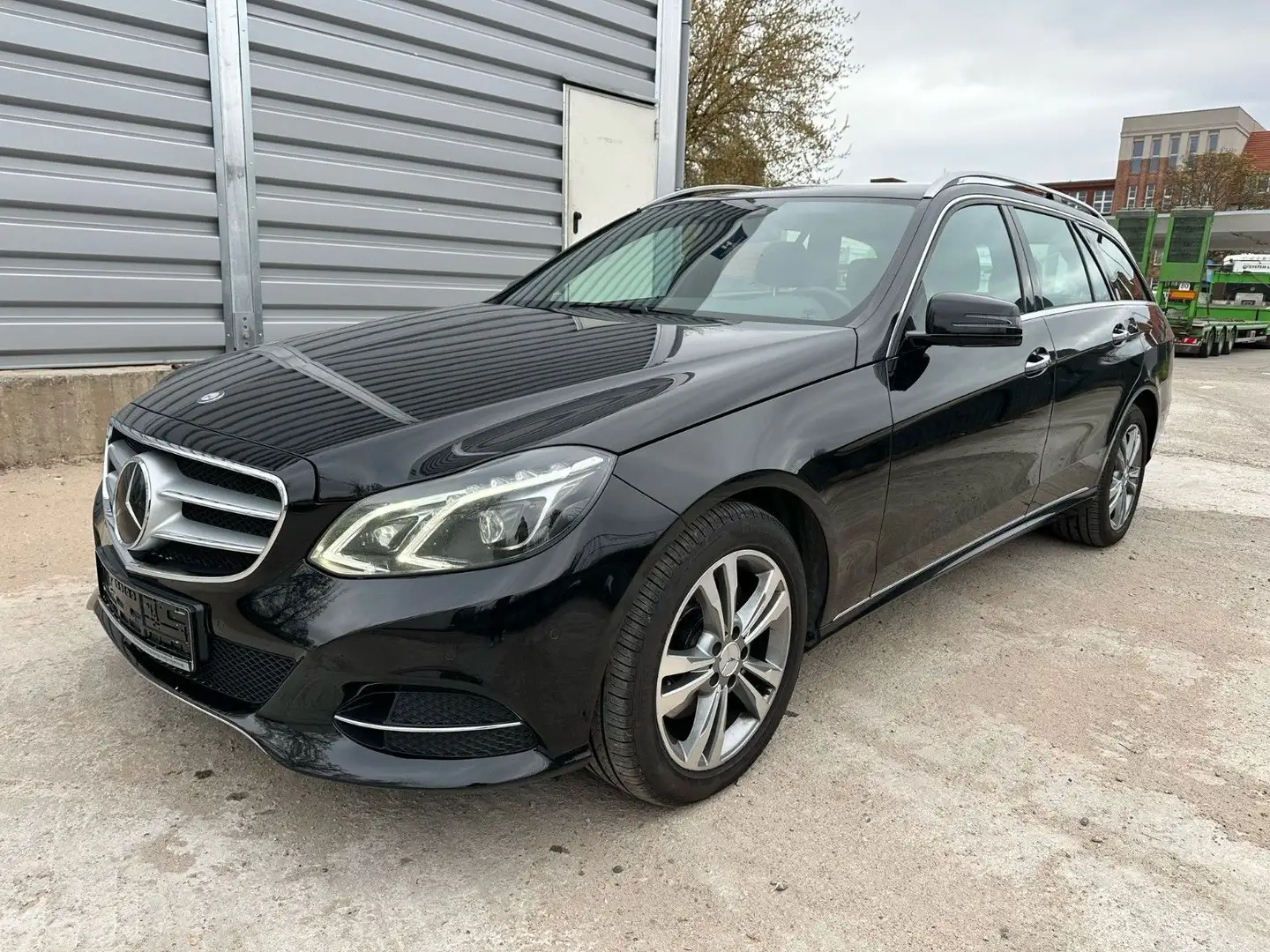 Mercedes-Benz E 350 Mercedes-Benz E 350 T BLUETEC 9G-TRONIC Negro - 2