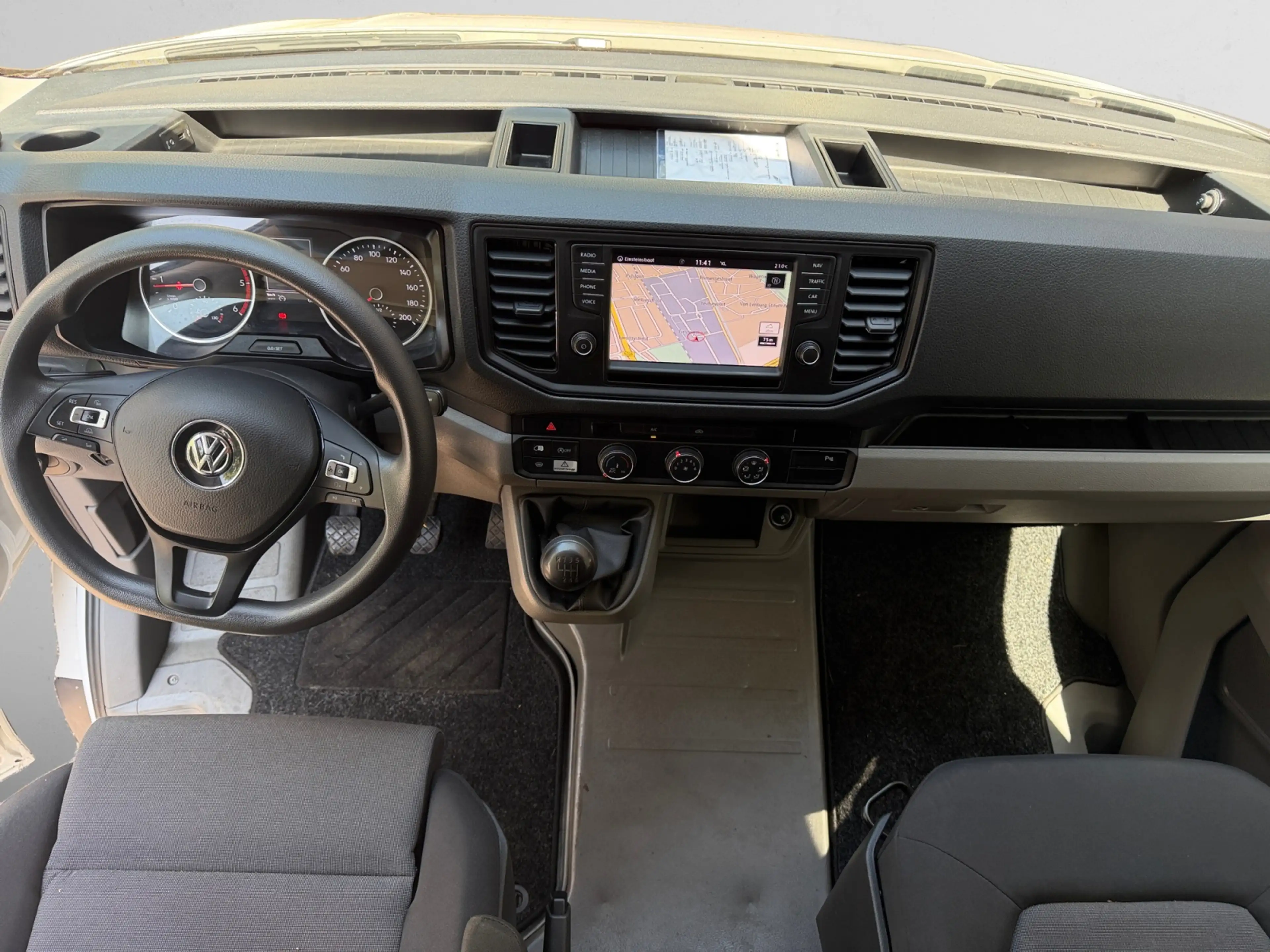 Volkswagen Crafter 35 2.0 TDI Euro 6 L2H2 Highline 2x Schuifdeur, Nav — photo 6