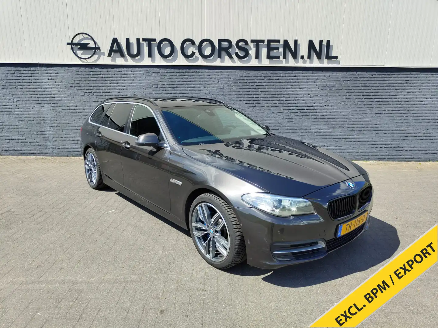 BMW 525 5-serie Touring 525D 211PK Autom.8 High Executive Brun - 2