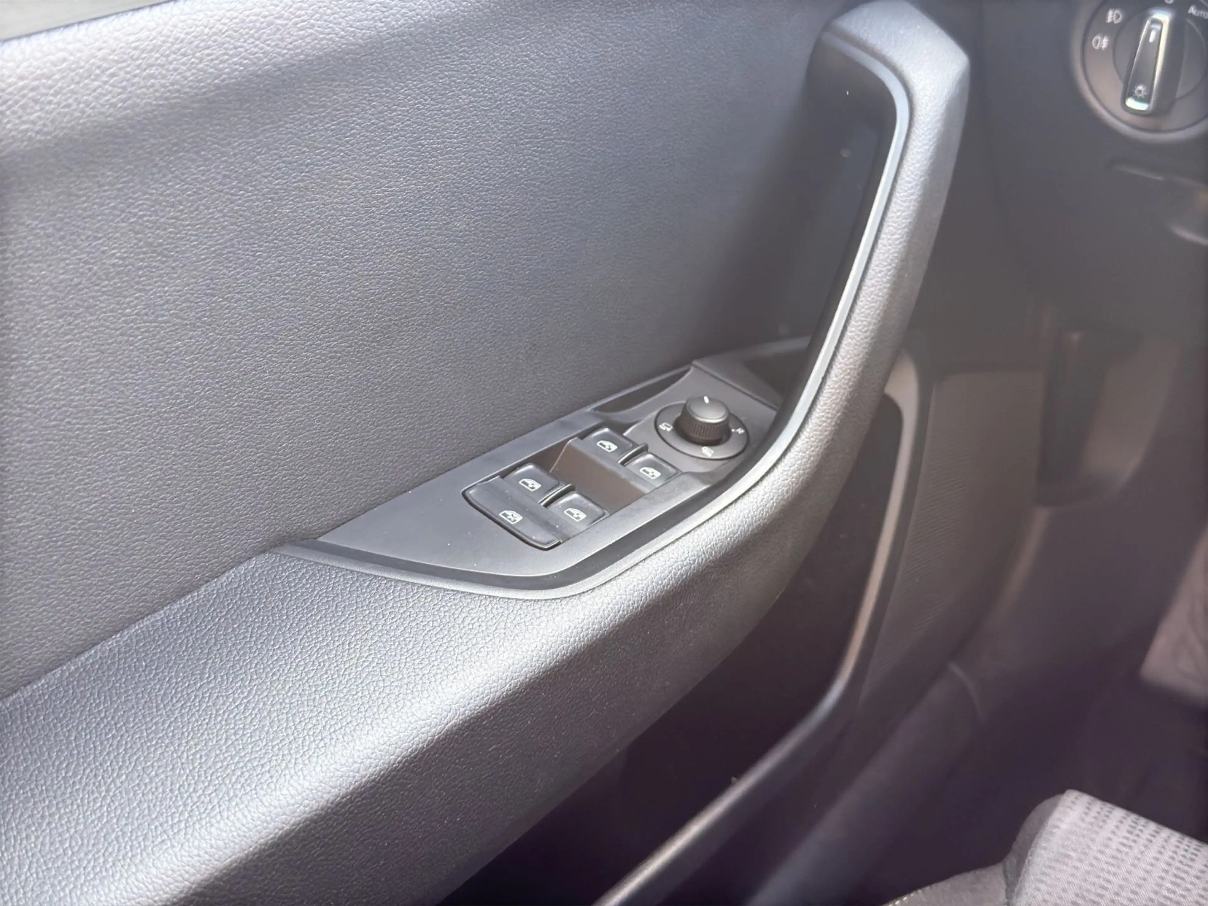 Skoda Superb Combi Ambition — photo 15