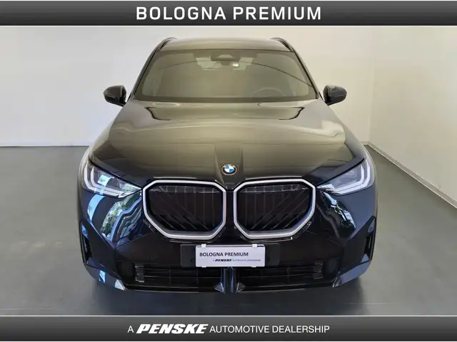 BMW X3 view 8