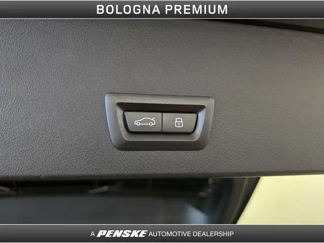 BMW X3 view 11