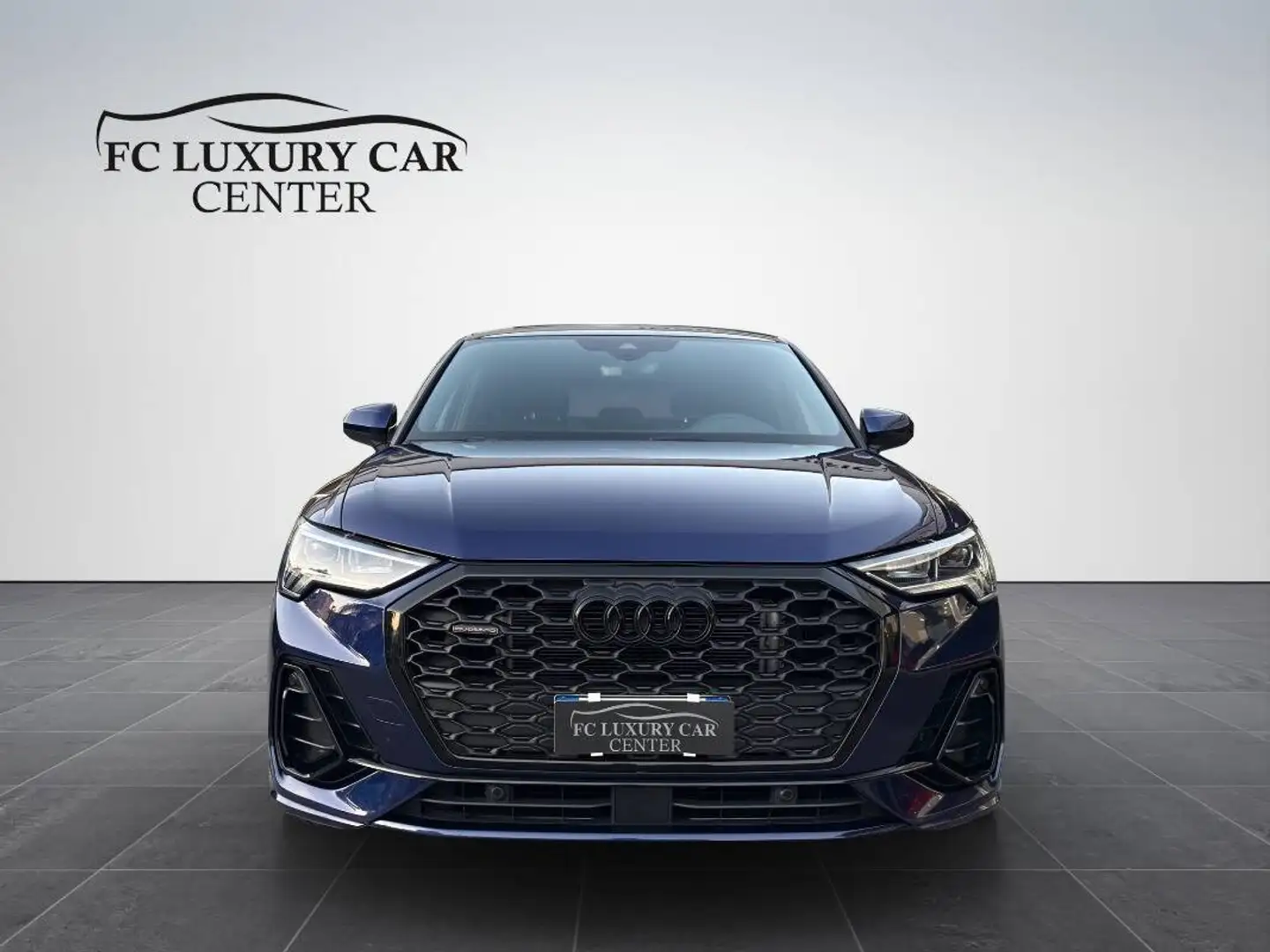 Audi Q3 Sportback Spb 2.0 200cv S line quattro s-tronic Azul - 2