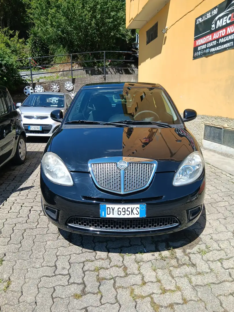 Lancia Ypsilon 1.4 8v Oro Plus - 1