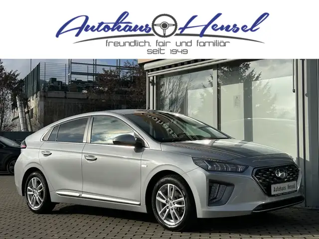 Hyundai IONIQ Hybrid 1.6 GDi Style-Paket Navi Sound Voll-LED PDC