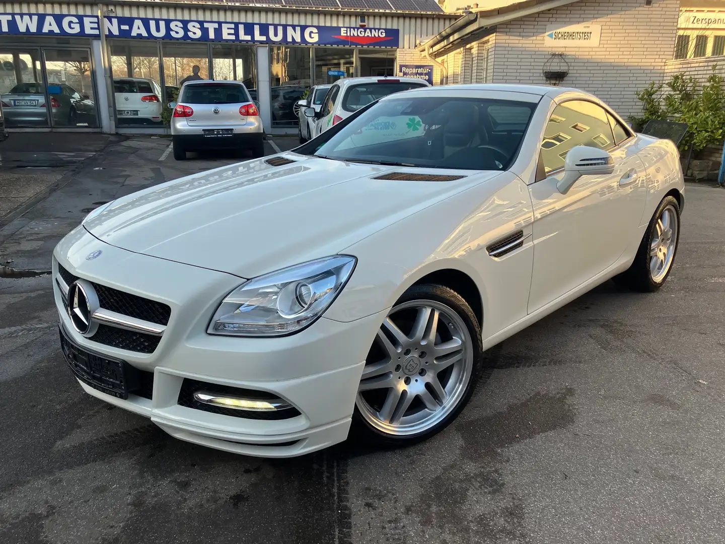 Mercedes-Benz SLK 200 SLK-Klasse BlueEFFICIENCY Brabus Edition Weiß - 1