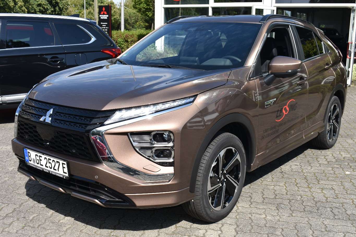 Second hand Mitsubishi Eclipse Cross 2.4