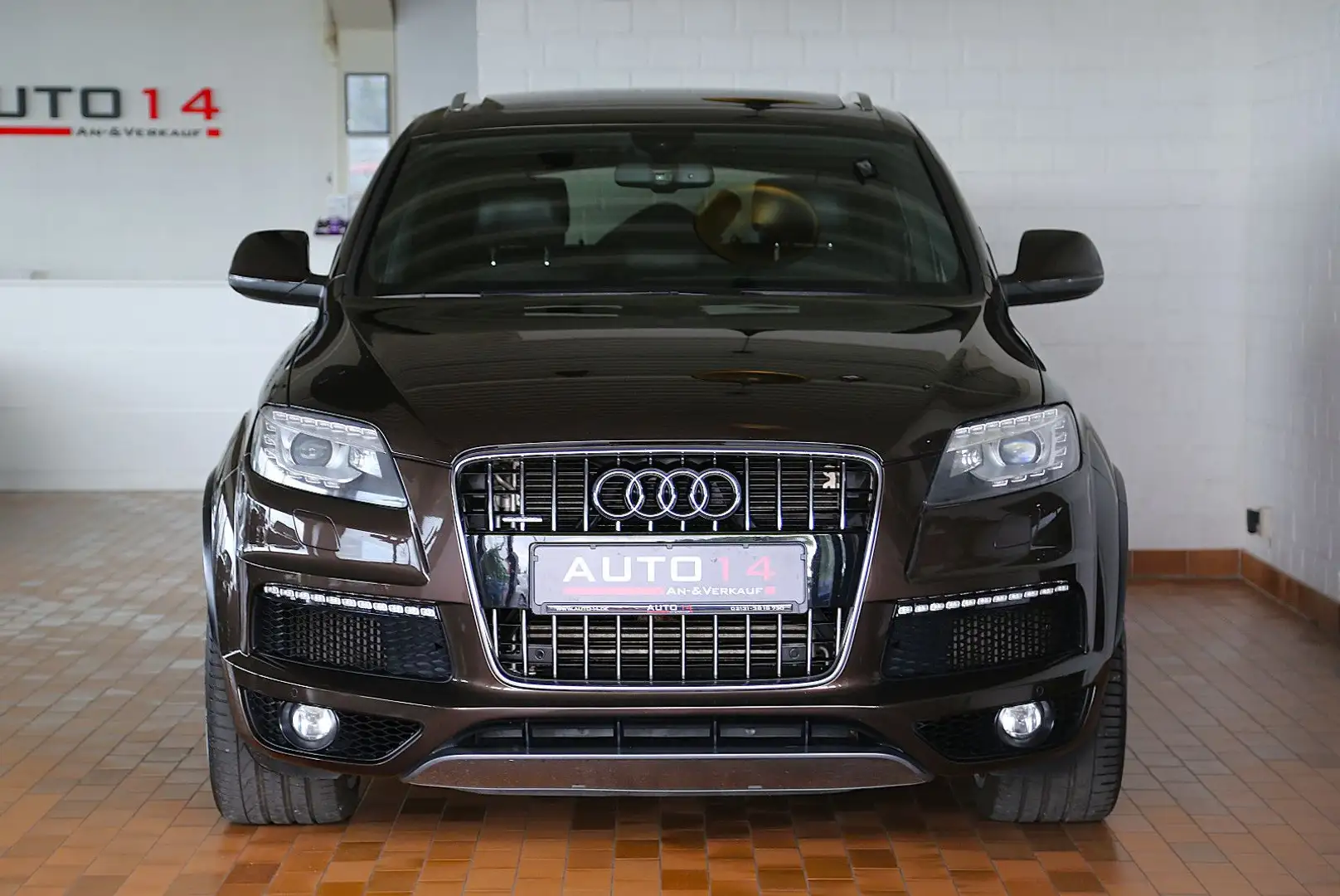 Audi Q7 3.0 TDI S-Line 7-Sitzer Panorama Bose Kamera Hnědá - 2