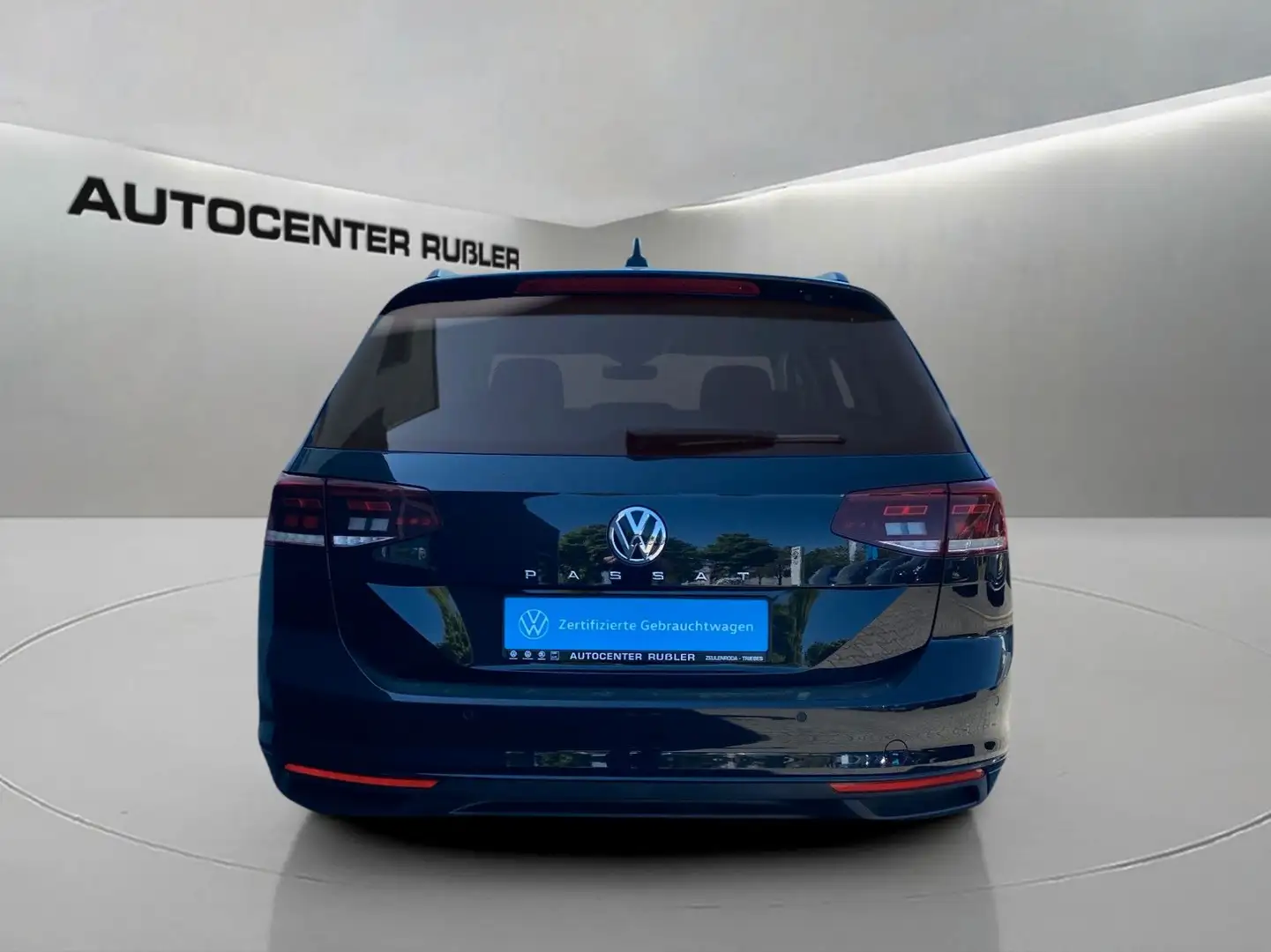 Volkswagen Passat Variant 1.5l TSI DSG AHK, NAVI, KLIMA Zwart - 2