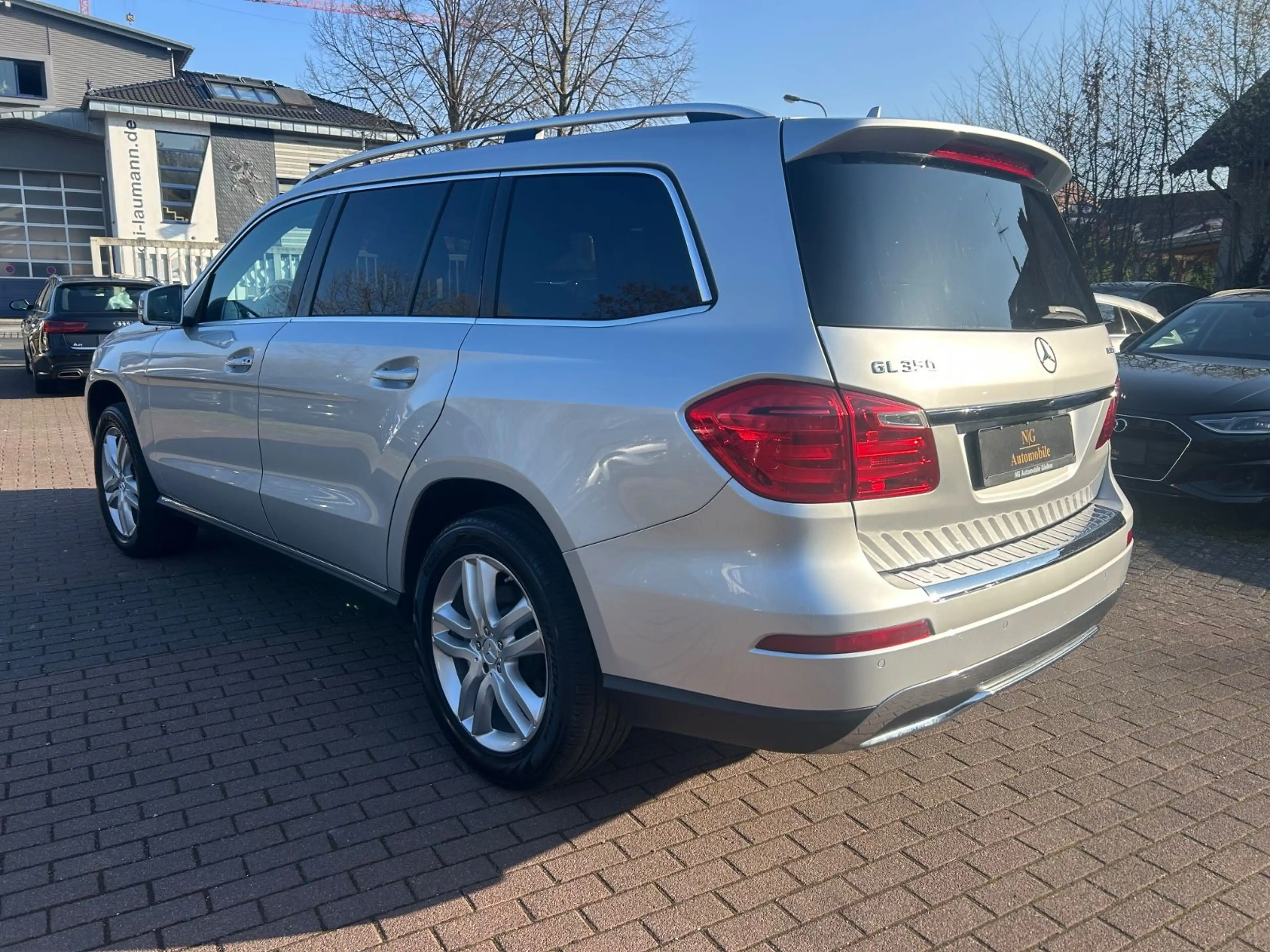 Mercedes-Benz GL 350 d BlueTec 4Matic*Pano*ILS*Harman*AHK*4xSHZ — photo 5