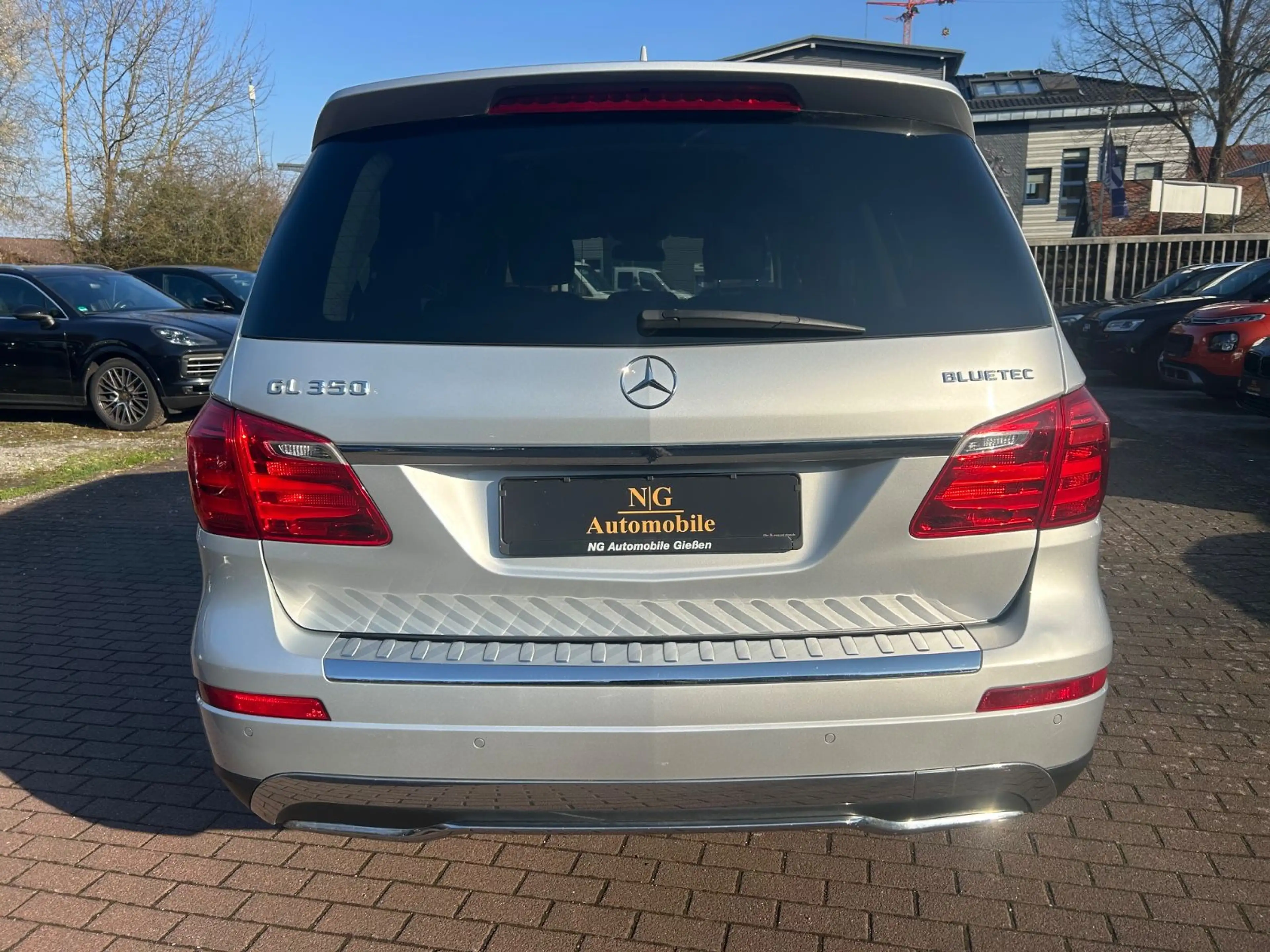 Mercedes-Benz GL 350 d BlueTec 4Matic*Pano*ILS*Harman*AHK*4xSHZ — photo 4