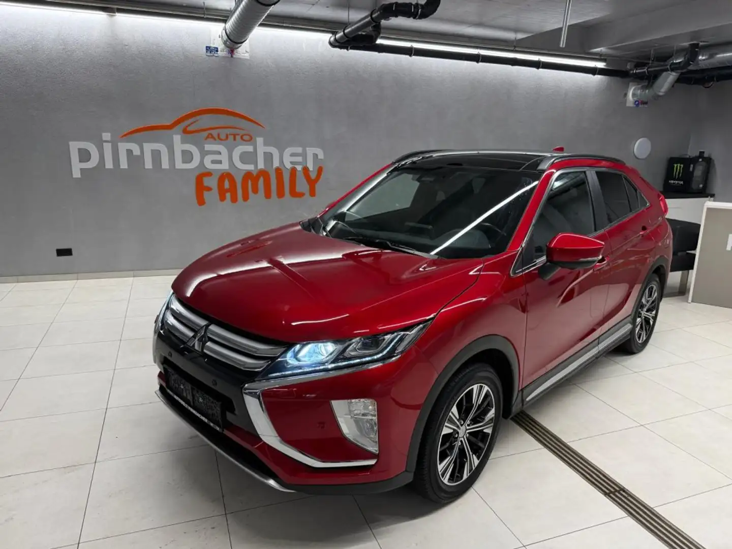 Mitsubishi Eclipse Cross 2,2 DI-D AT 4WD Diamond Leder 20 Rot - 1