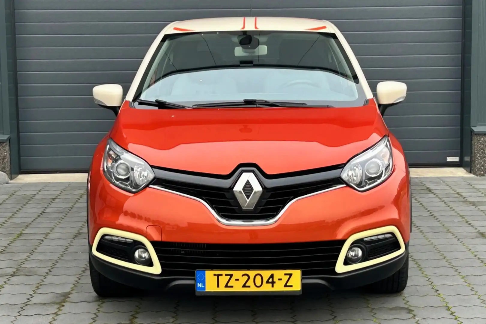 Renault Captur 1.2 TCe Dynamique NAVI CAMERA TREKHAAK 92829KM! Orange - 2