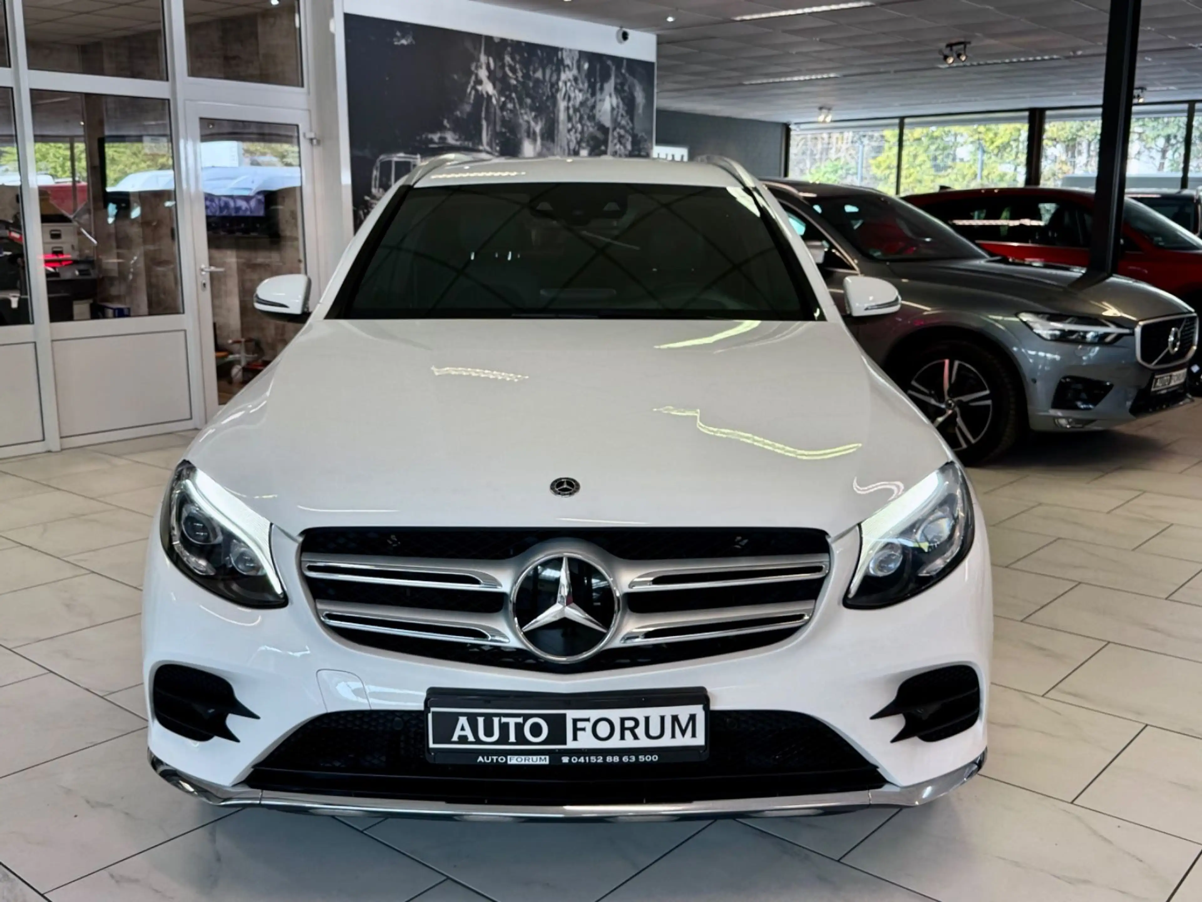 Mercedes-Benz GLC 250 3xAMG 4M COMAND STNDHZG HEADUP — photo 4