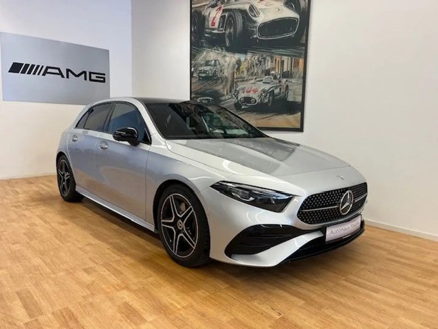 Mercedes-Benz A 220 4Matic AMG-Line Pano HUD Sound Ezüst - 1