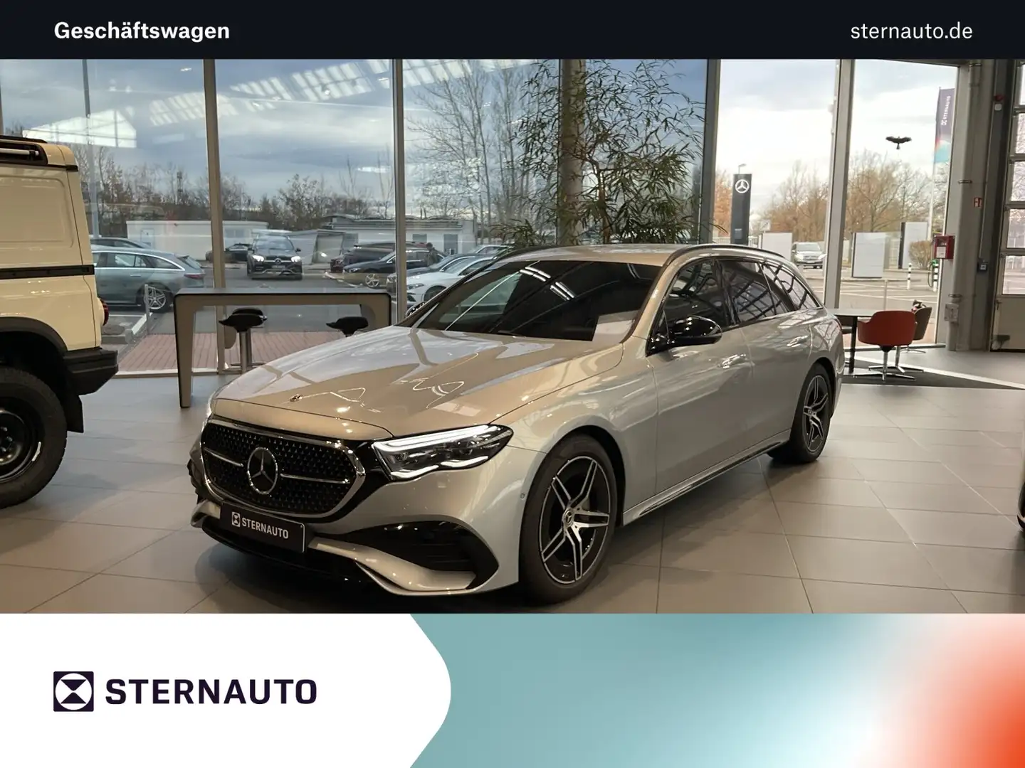 Mercedes-Benz E 300 E 300 de 4MATIC T-Modell AMG Line Advanced Plus Argintiu - 1
