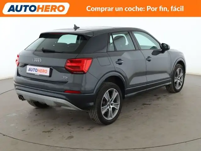 Audi Q2 view 6