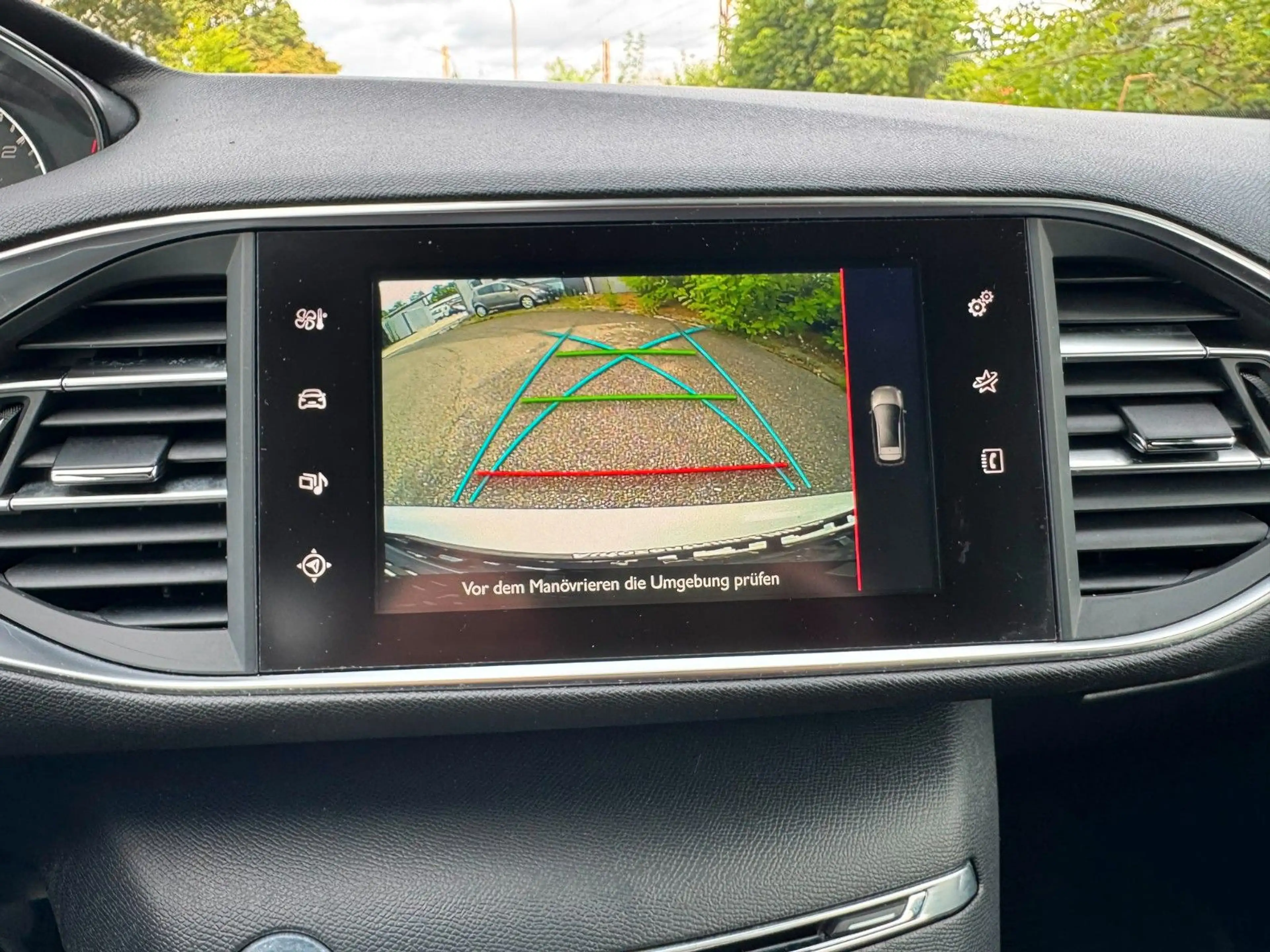 Peugeot 308 GT-Line Edition 130 PureTech — photo 12