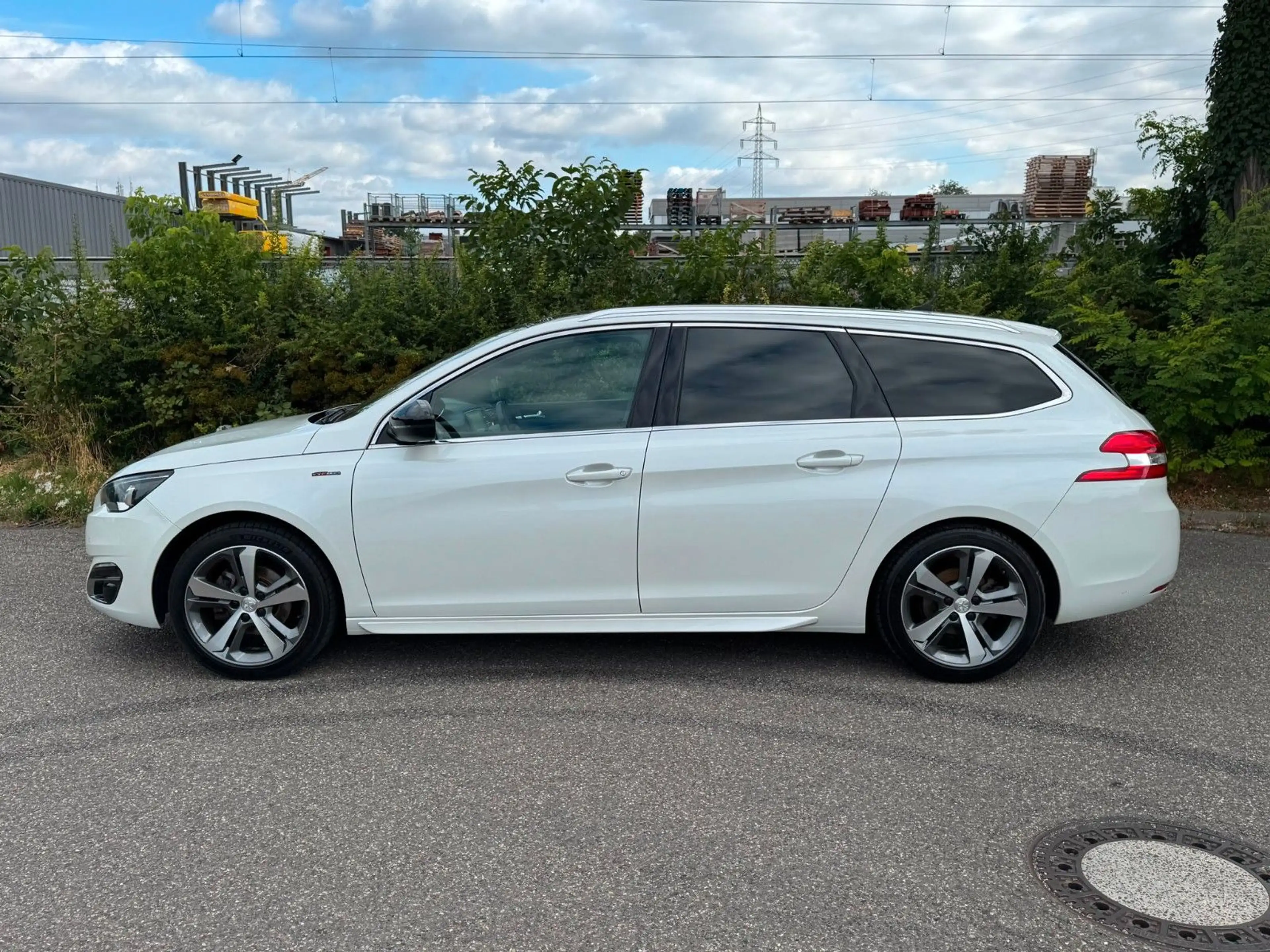 Peugeot 308 GT-Line Edition 130 PureTech — photo 3