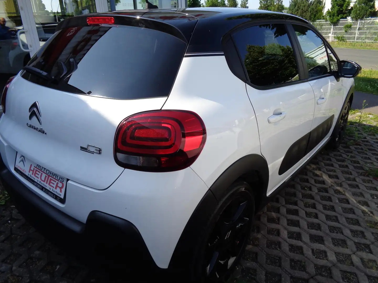 Citroen C3 Origins 1.2 12V VTi / PureTech White - 2