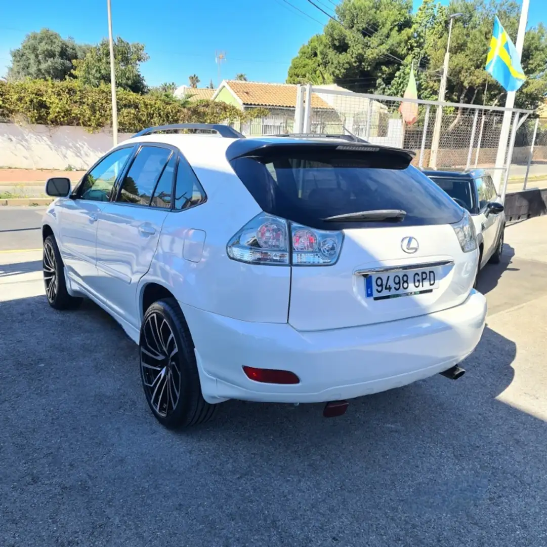 Lexus RX 300 Luxury Белый - 2