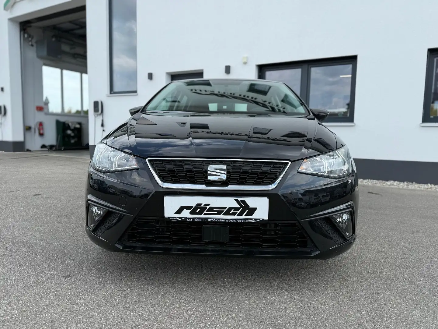 SEAT Ibiza Style APPLE DAB MULTI Schwarz - 2
