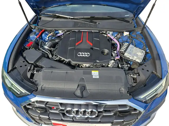 Audi S6 view 12