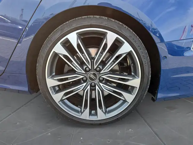 Audi S6 view 15