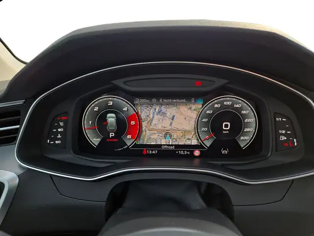 Audi S6 view 9