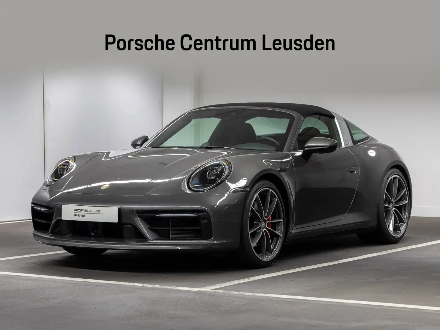 Porsche 992 Targa 4S Grijs - 1