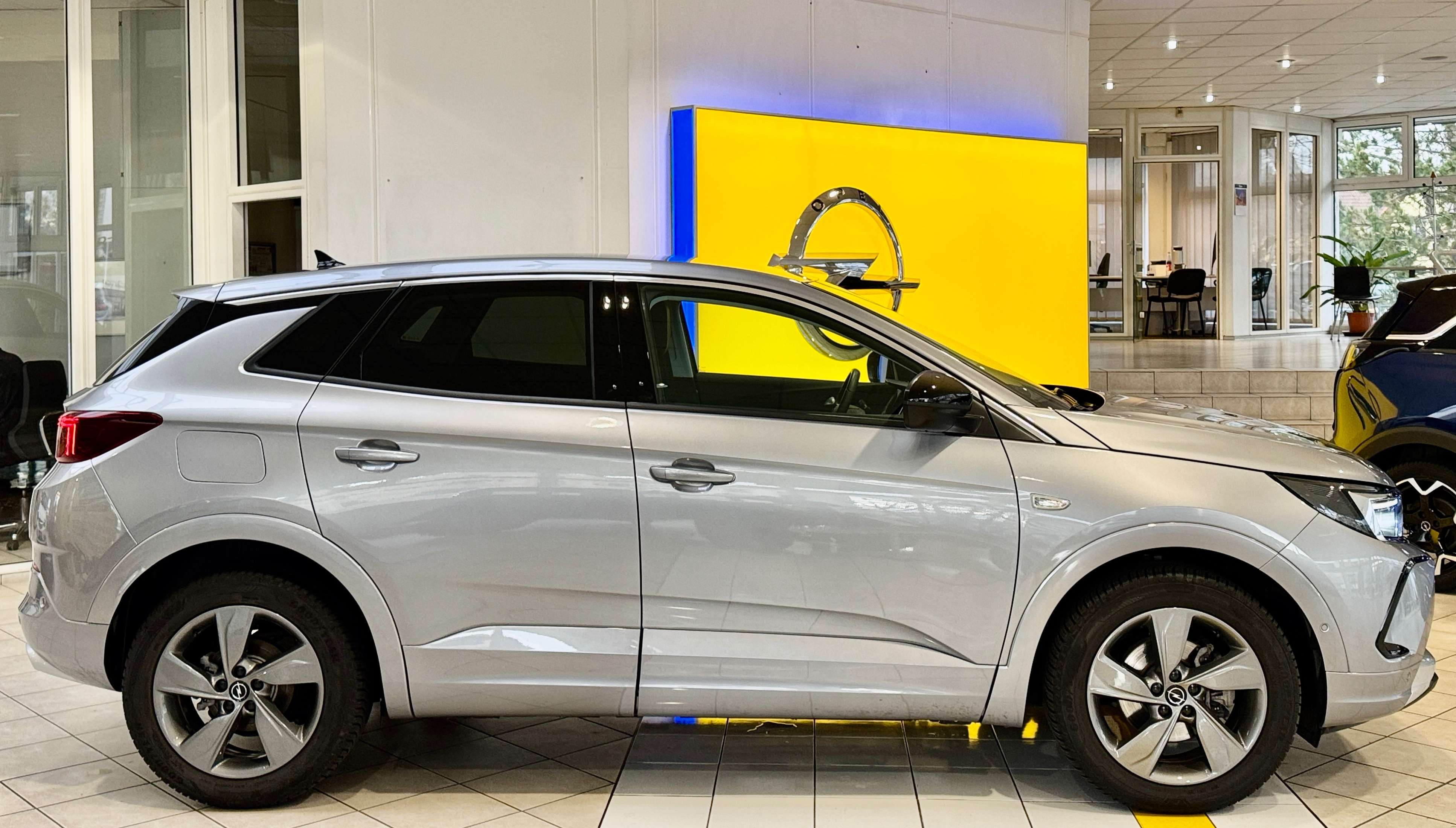 Opel Grandland