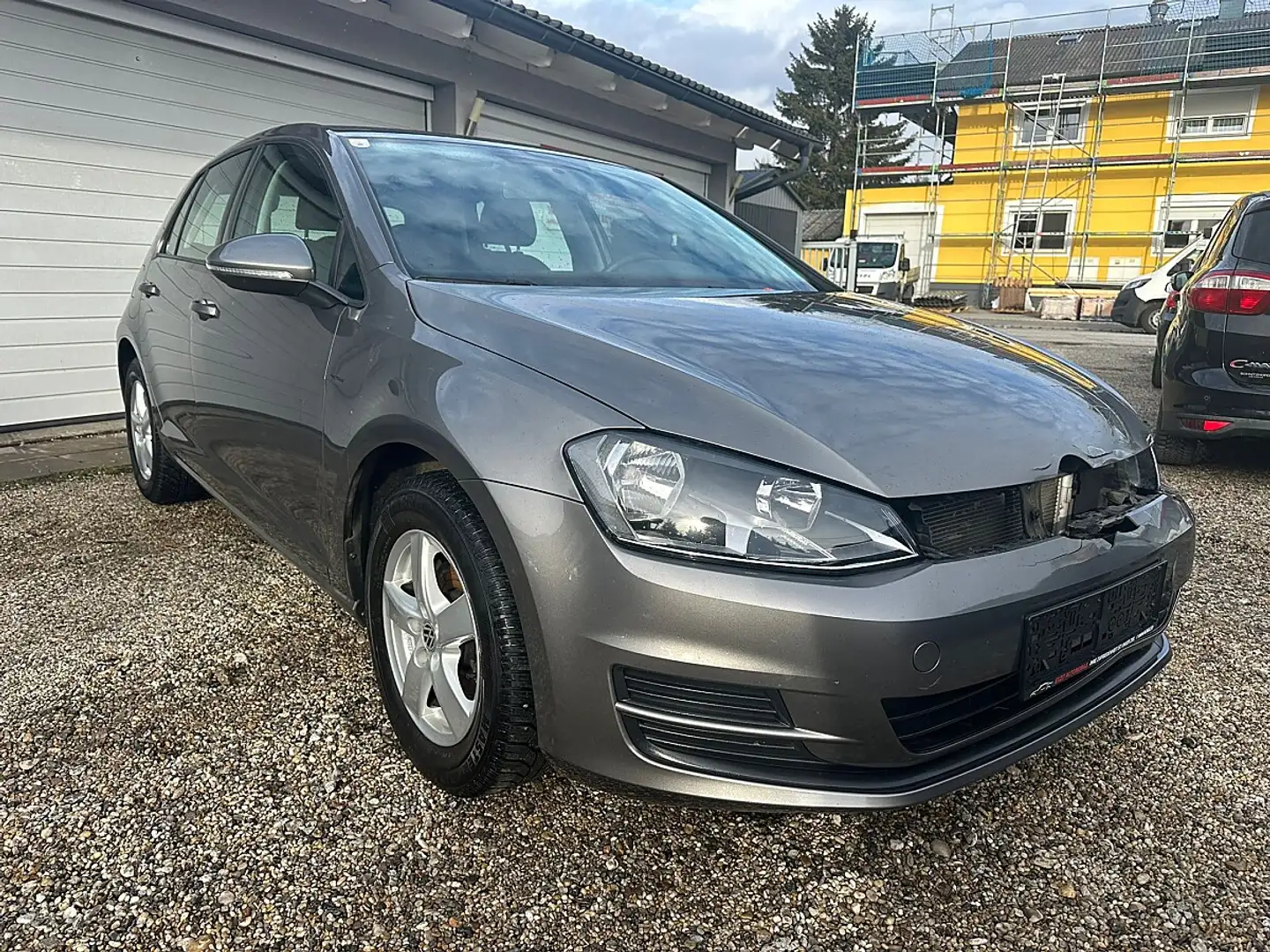 Volkswagen Golf Comfortline 1,2 TSI Grau - 1