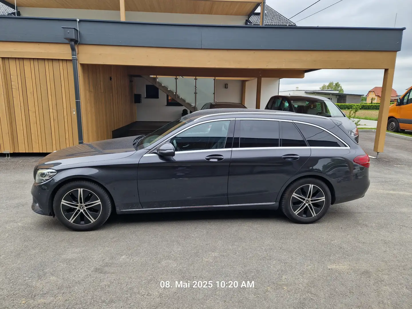 Mercedes-Benz C 200 d T Schwarz - 2