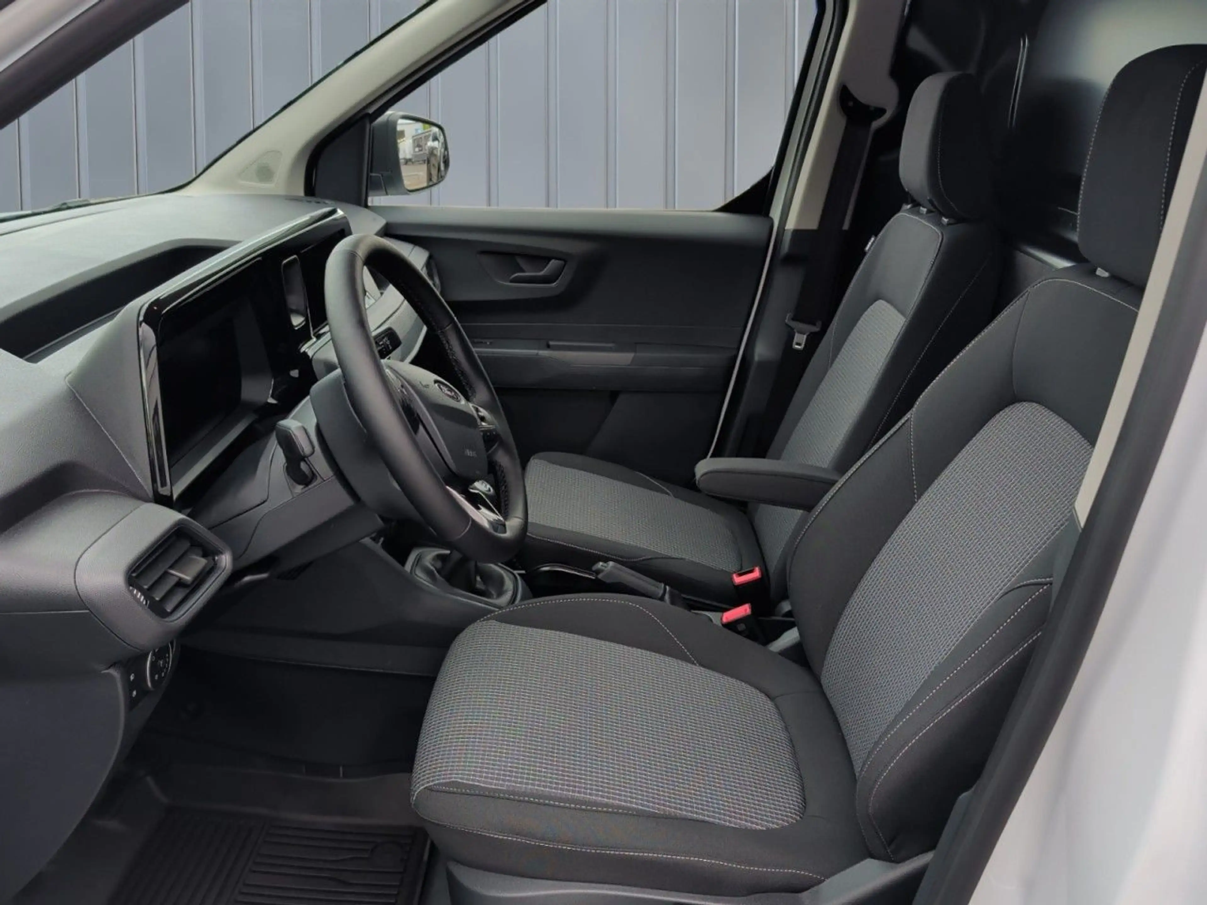 Ford Transit Courier Trend 1.0 EB Kamera+DAB+Klima — photo 13