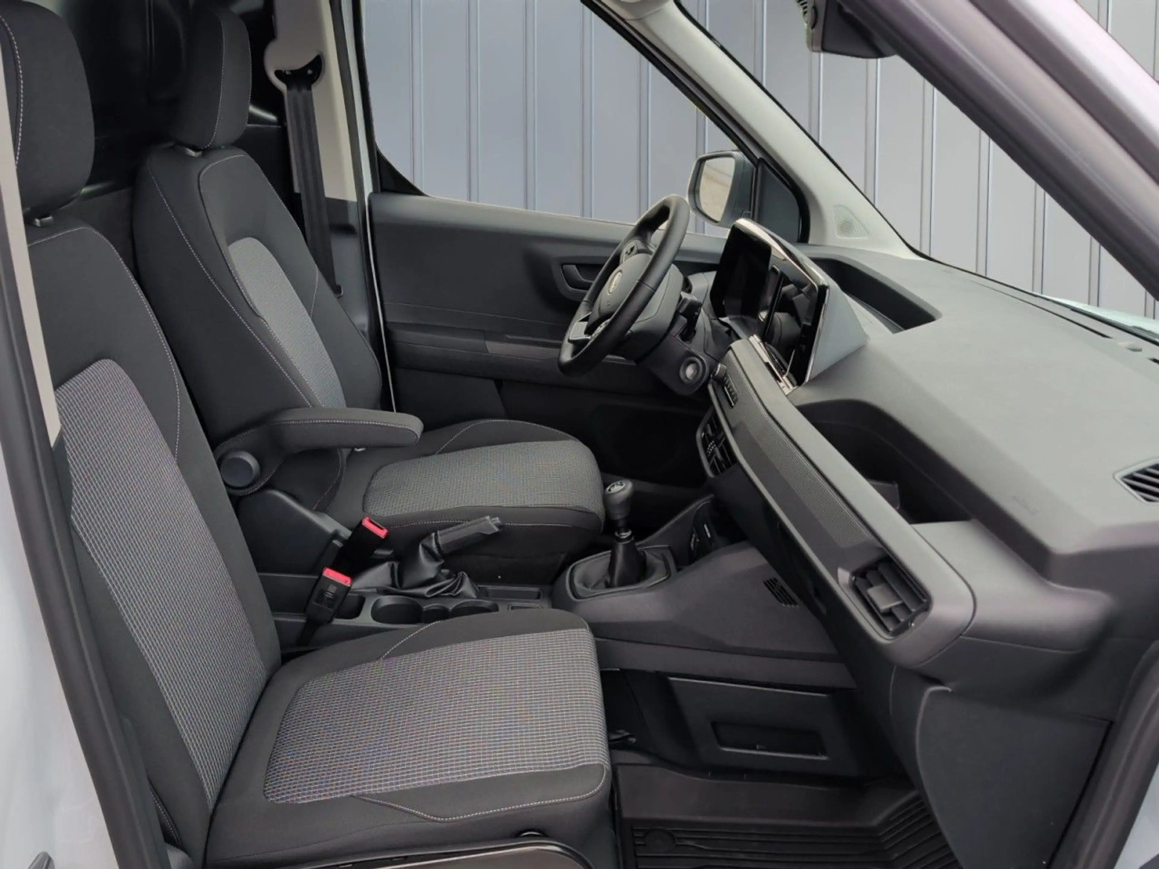 Ford Transit Courier Trend 1.0 EB Kamera+DAB+Klima — photo 12